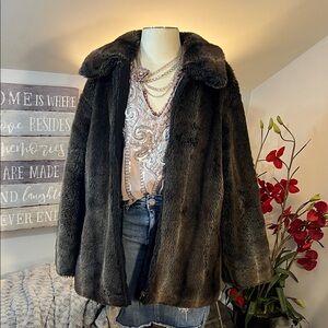 Vintage Regent Park Reversible Faux Fur Jacket Size Medium
